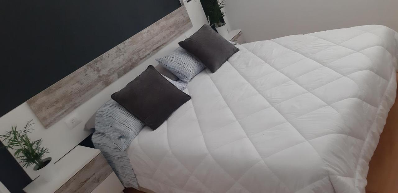 Apartamento Familiar Vigo Bagian luar foto